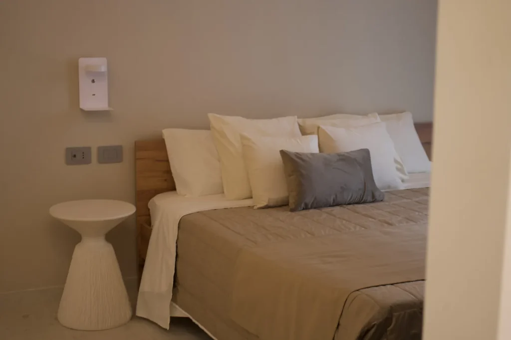 Room 1 – Deluxe