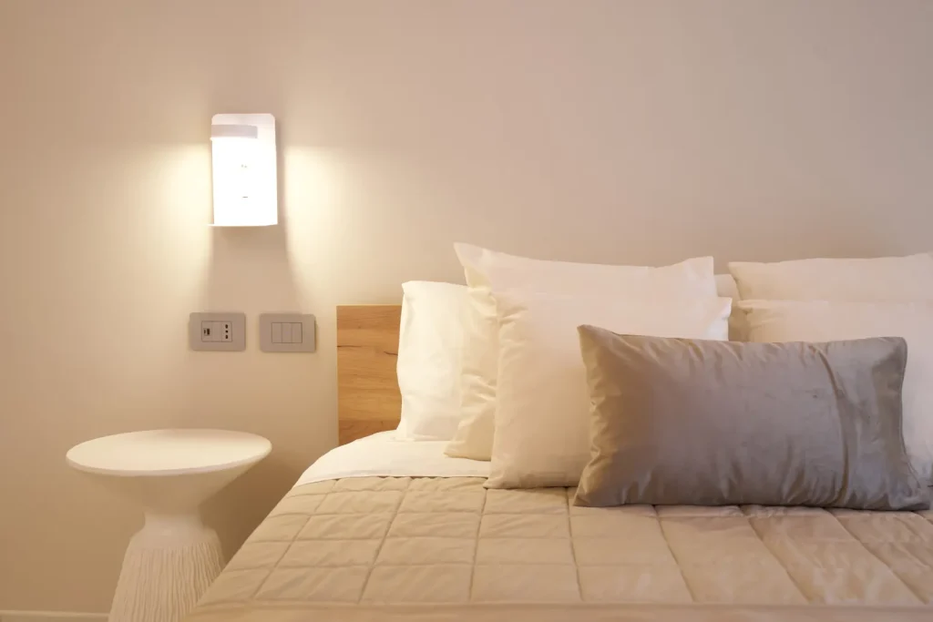Room 3 – Deluxe with Bathtub