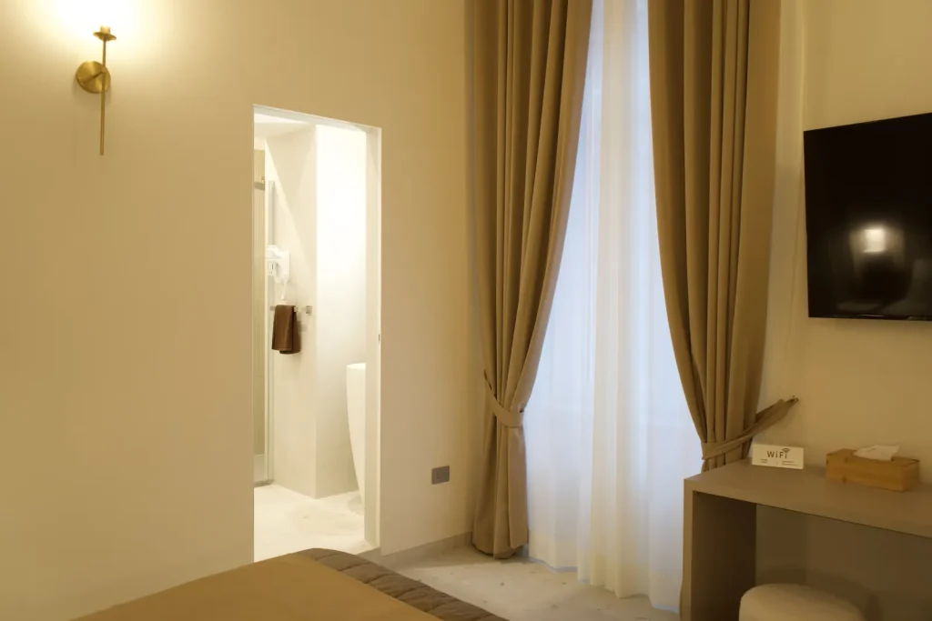 Room 2 – King Standard
