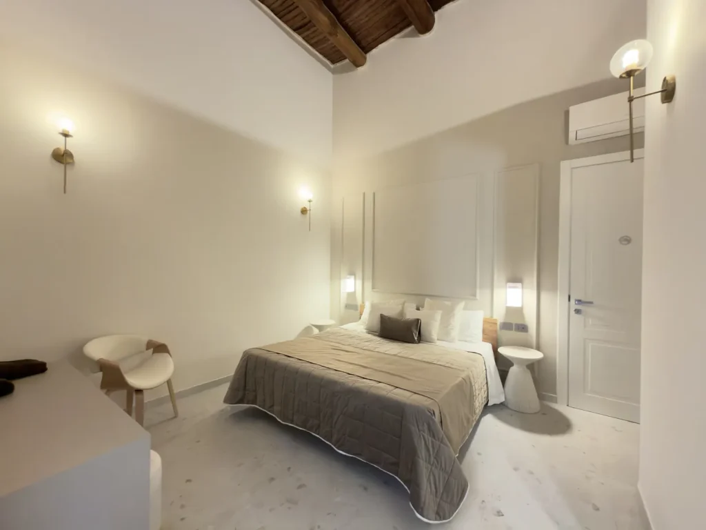 Room 2 – King Standard